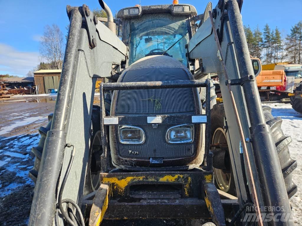 Valtra T171 Трактори