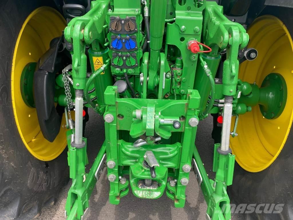 John Deere 6R130 Трактори