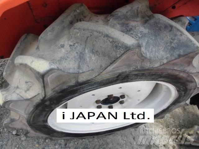 Kubota L 1-225 Трактори
