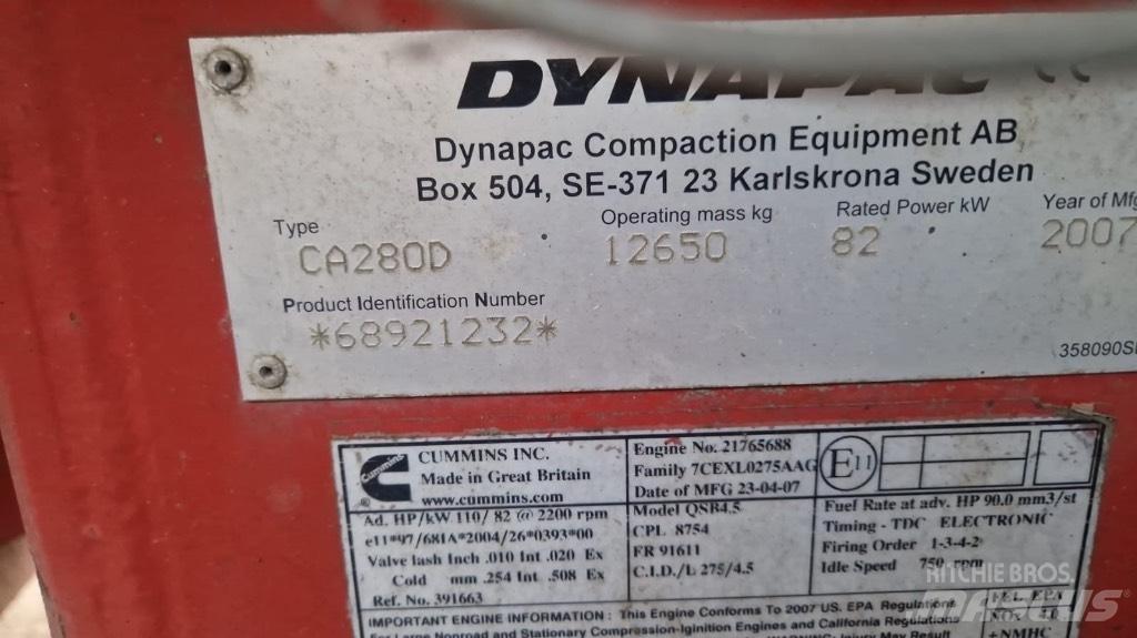 Dynapac Ca280d Двойни барабанни ролки
