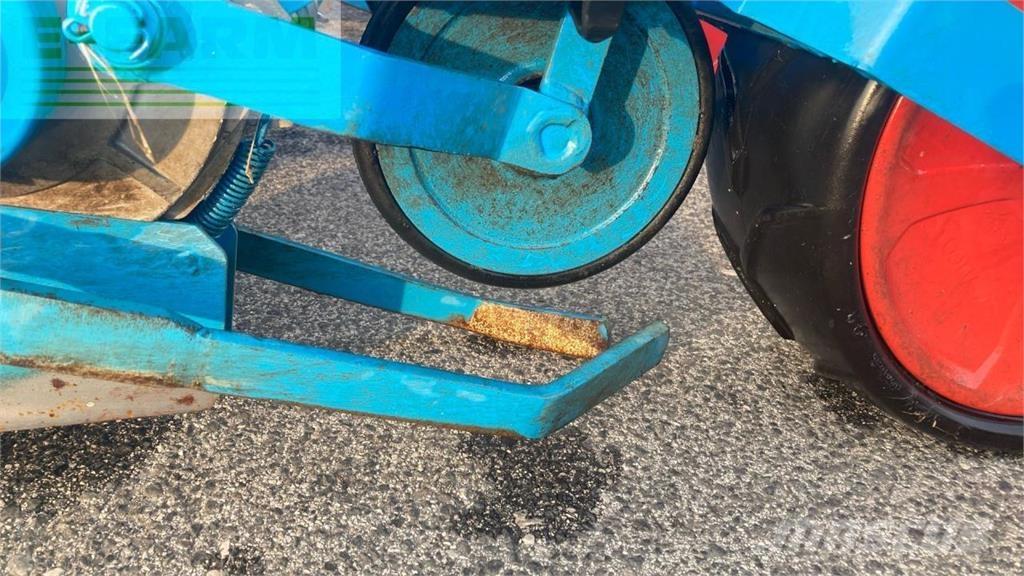 Monosem 4 Reihen Машини за прецизно сеене