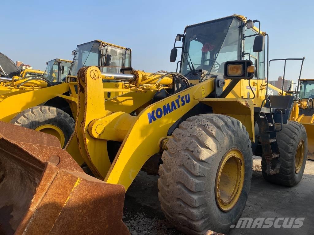 Komatsu WA 380-3 Колесни товарачи
