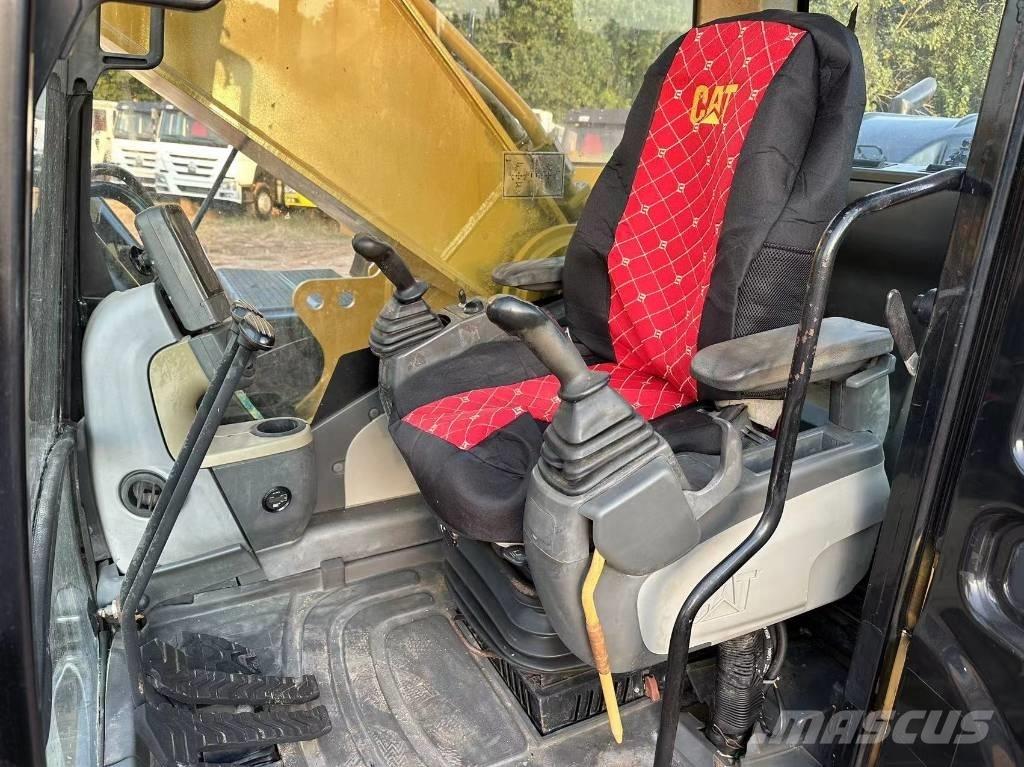 CAT 330DL Верижен екскаватор