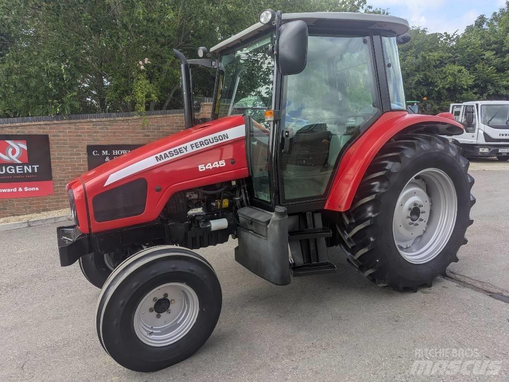 Massey Ferguson 5445 Трактори