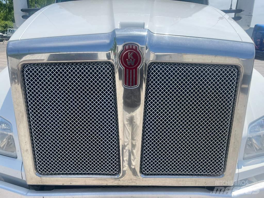 Kenworth T 880 Влекачи