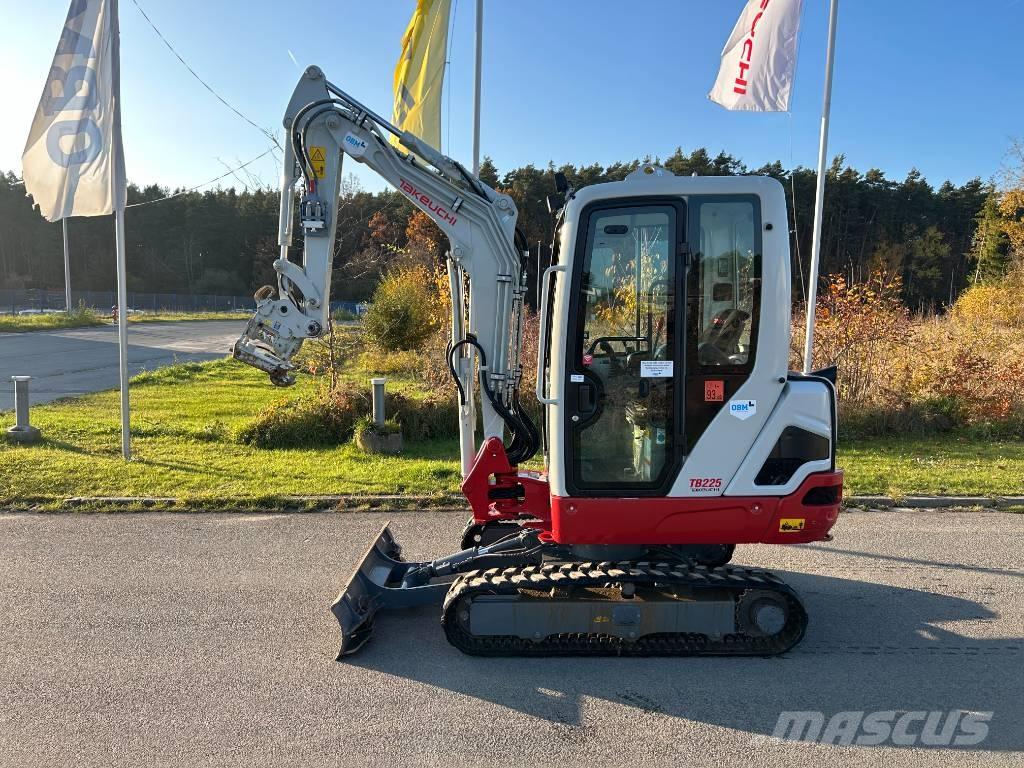 Takeuchi TB 225A V3 Мини екскаватори < 7 т