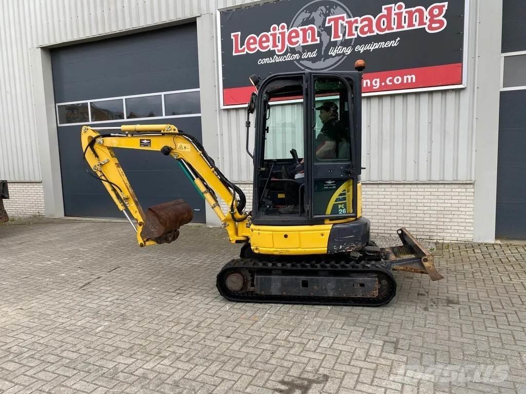 Komatsu PC26MR-3 Мини екскаватори < 7 т