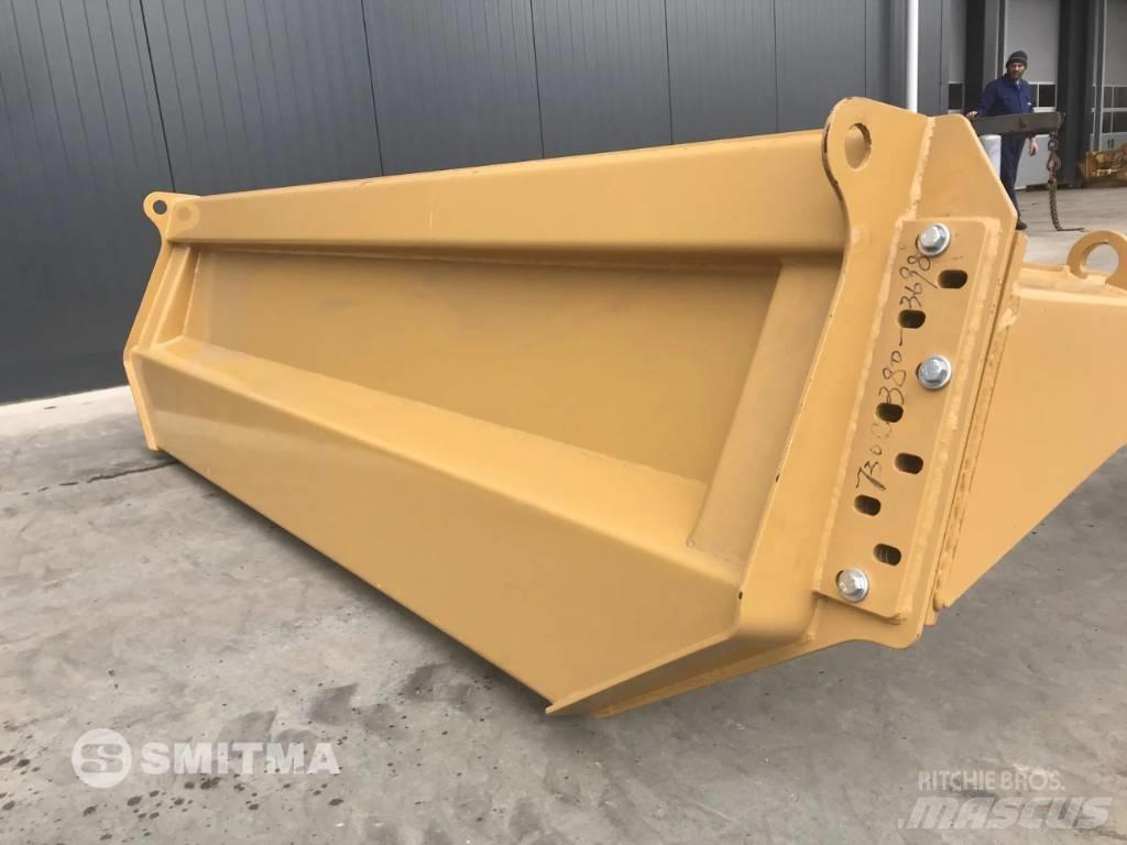 CAT 730C Задни врати
