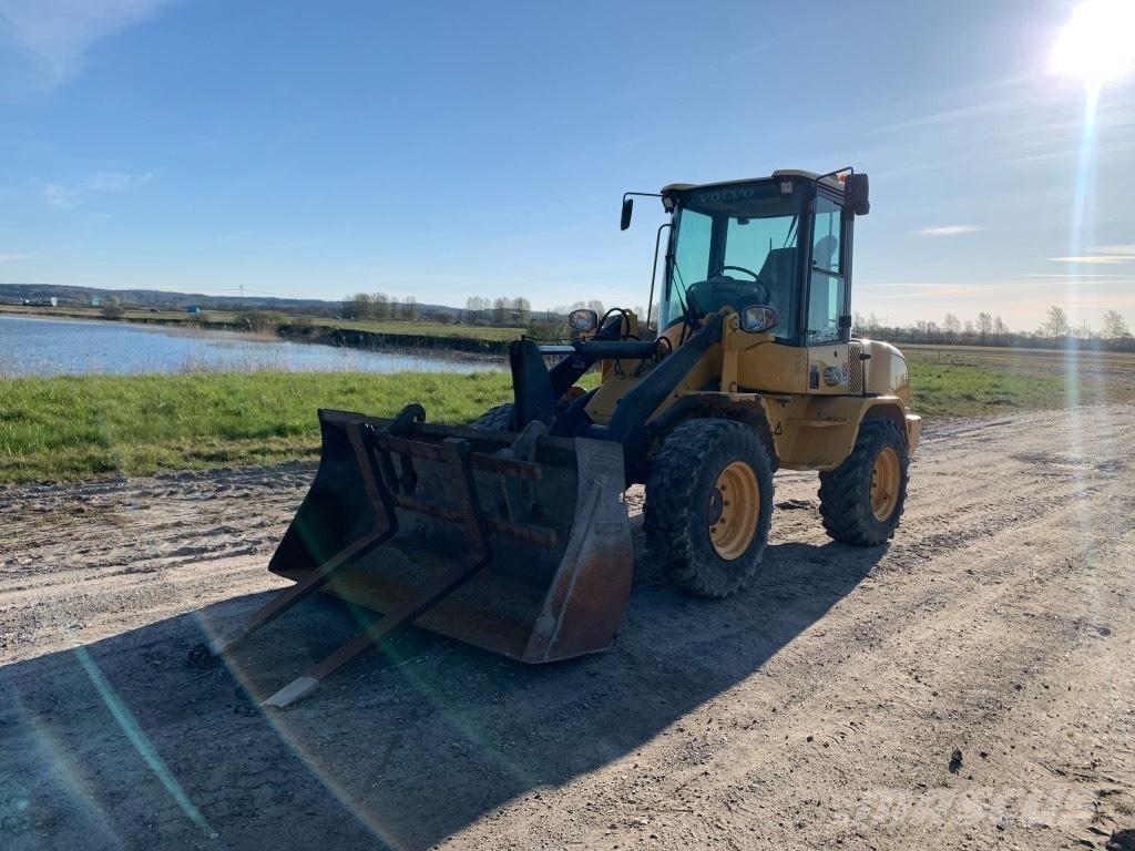 Volvo L 30 G Колесни товарачи