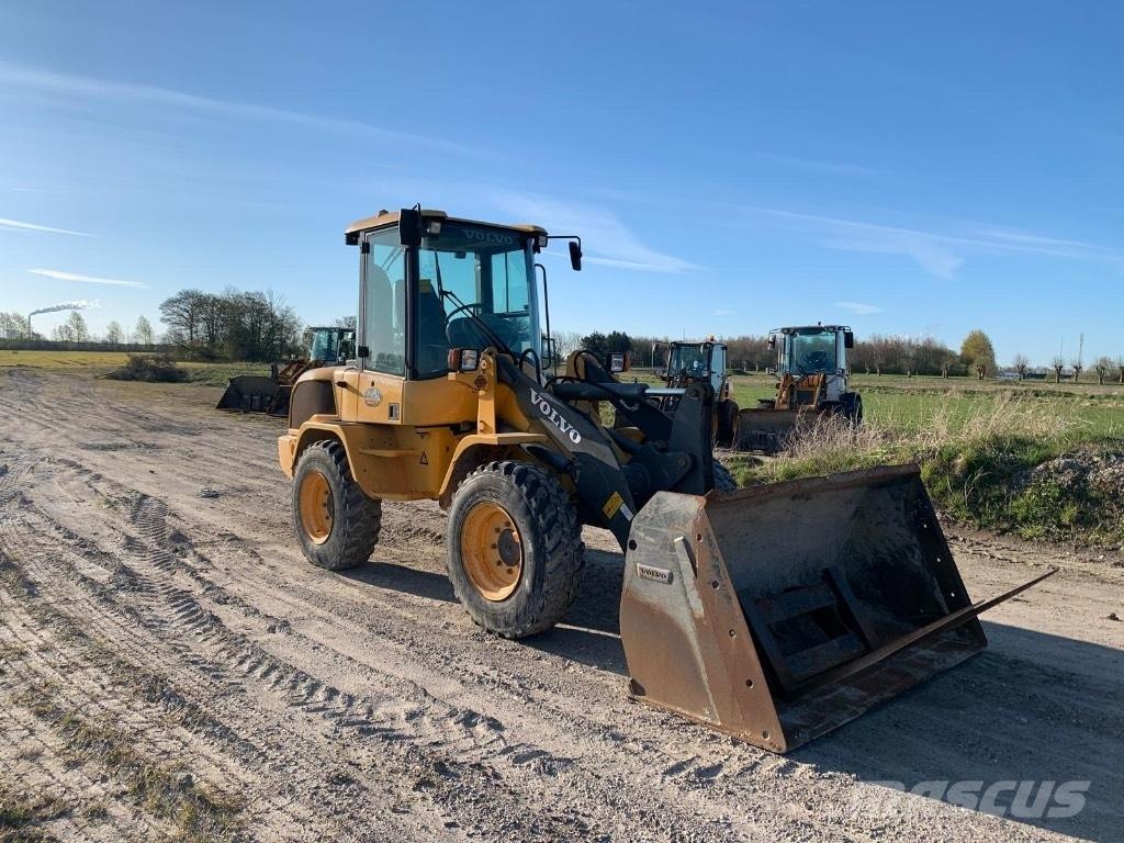Volvo L 30 G Колесни товарачи