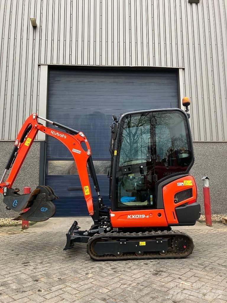Kubota KX 019-4 Мини екскаватори < 7 т