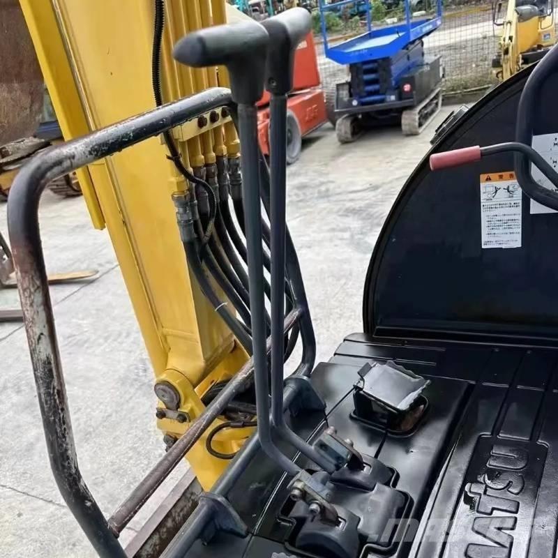 Komatsu PC 20 Мини екскаватори < 7 т