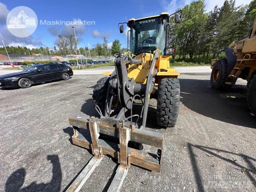 Volvo L 35 G Колесни товарачи