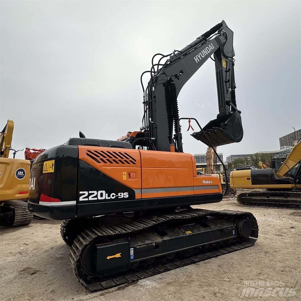 Hyundai R220LC-9S Верижен екскаватор