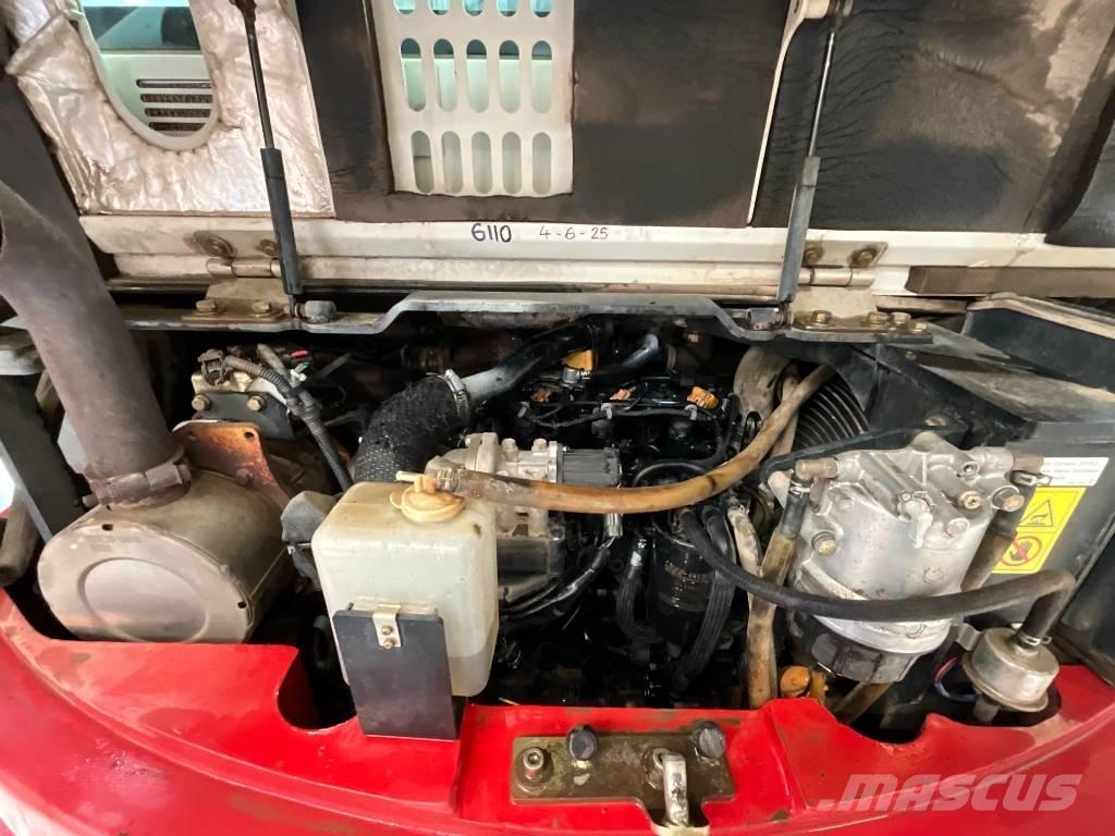 Takeuchi TB 280 FR Средни екскаватори 7т - 12т