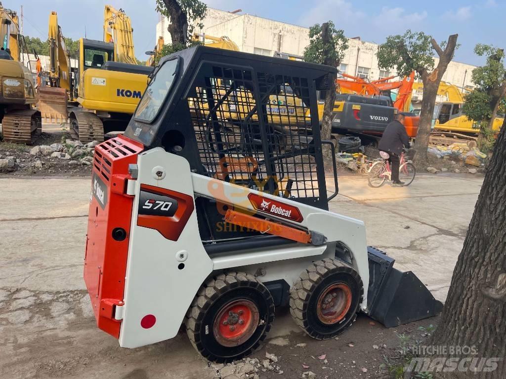 Bobcat S 70 Мини товарачи

