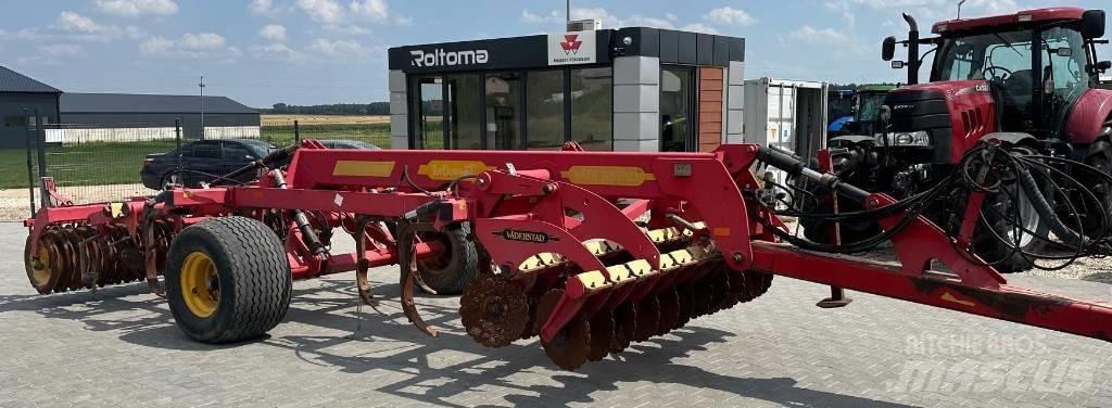 Väderstad Topdown300 Култиватори