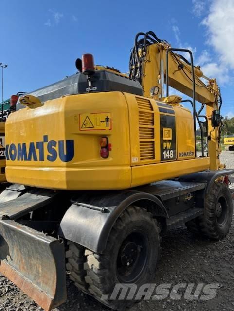 Komatsu PW 148-8 Колесни екскаватори