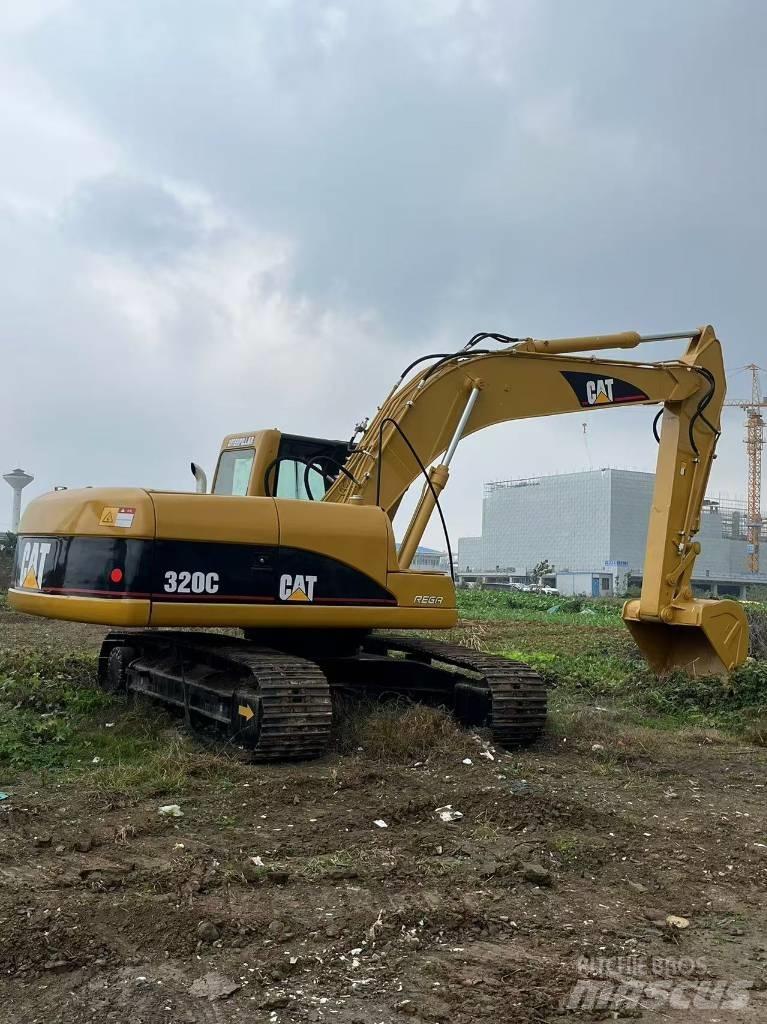 CAT 320 C Верижен екскаватор