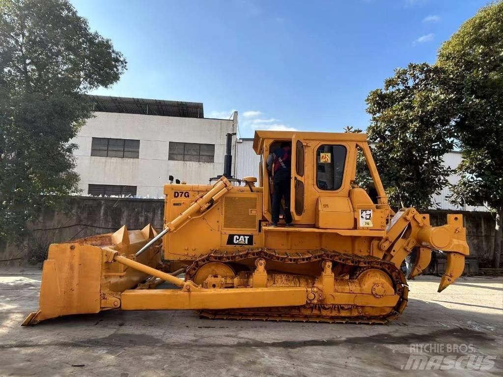 CAT D 7 G Грейдери