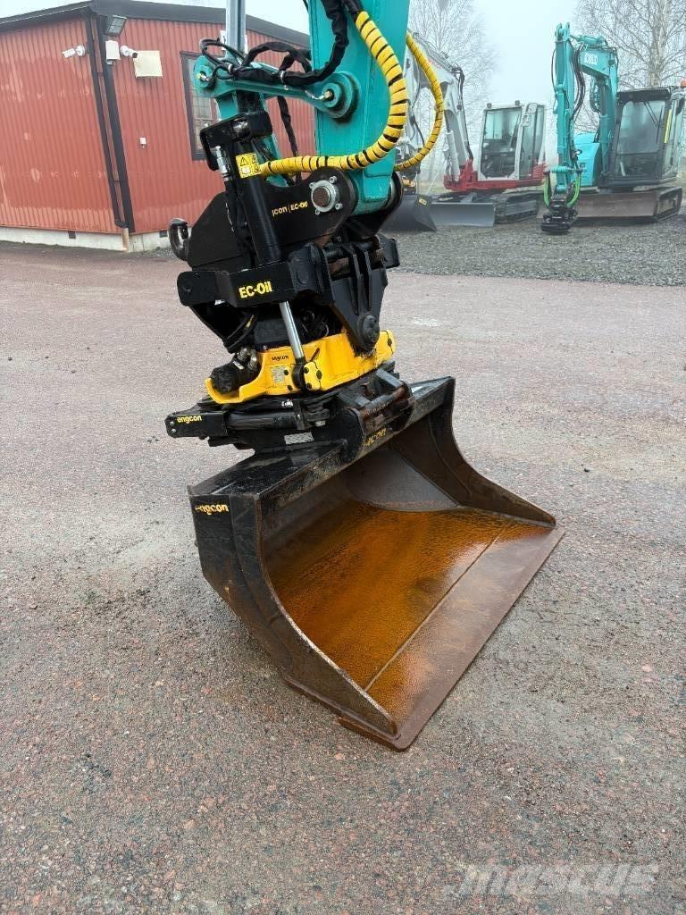 Kobelco K75SR-7 Средни екскаватори 7т - 12т