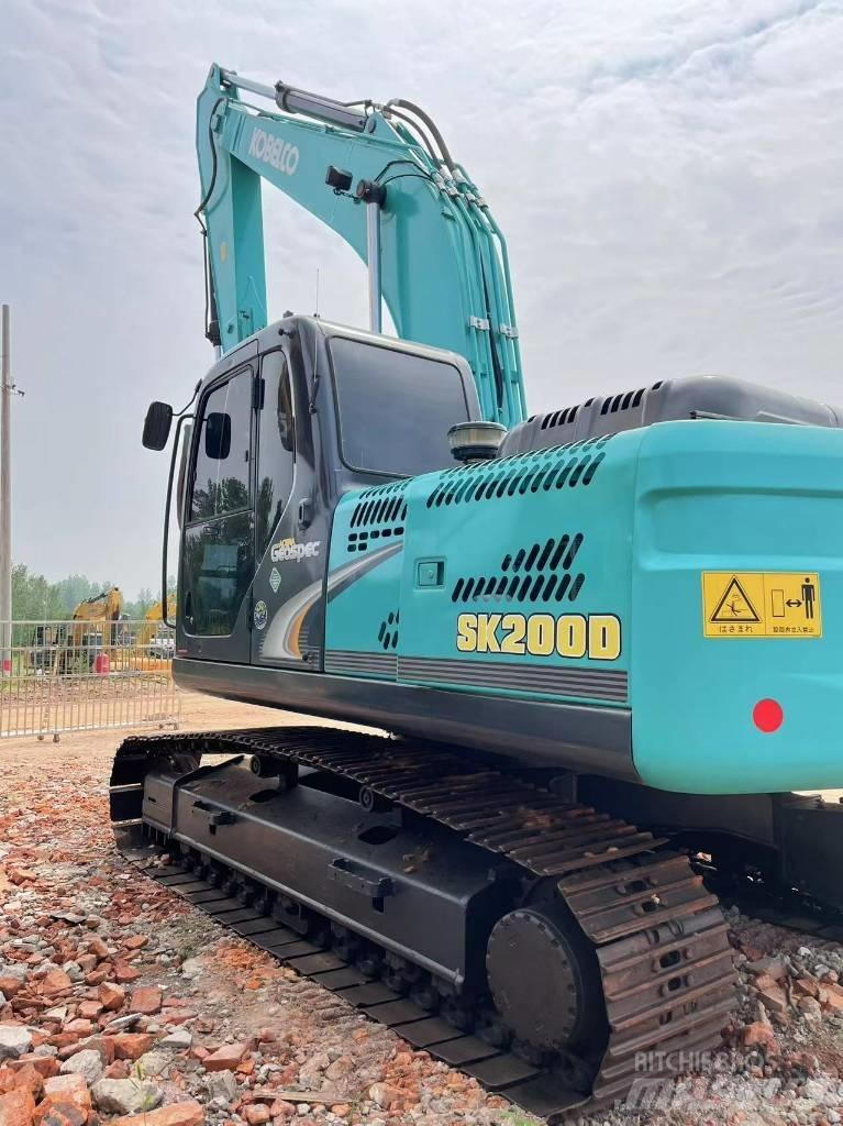 Kobelco 200 Верижен екскаватор