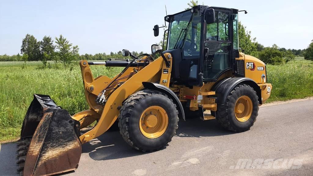 CAT 908M  Cat 908 Колесни товарачи