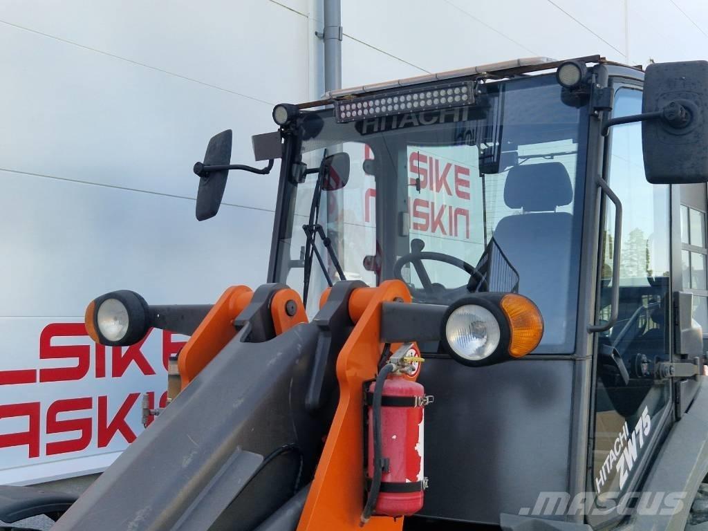 Hitachi ZW 75-6 Колесни товарачи
