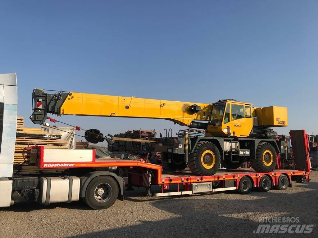 Grove rt540e Кранове за тежък терен
