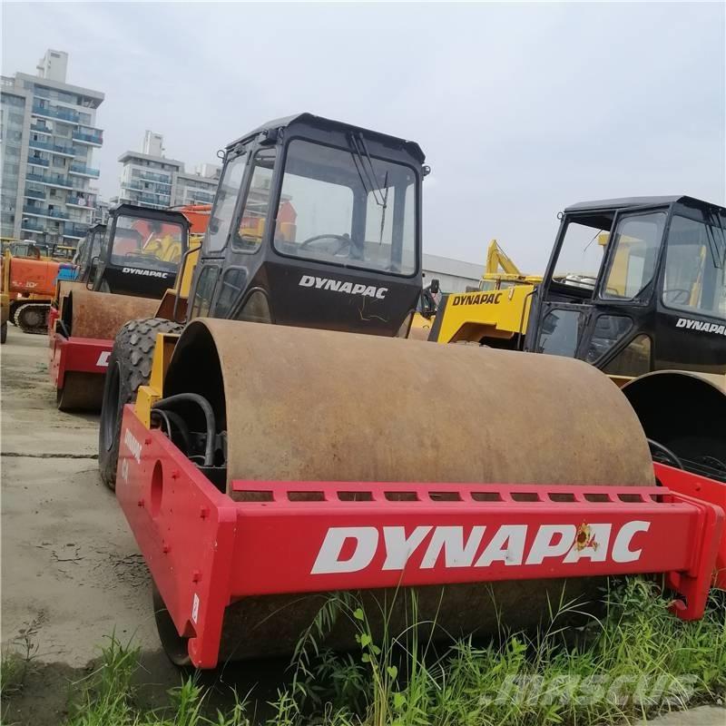 Dynapac CA 301 D Еднобарабанни ролки
