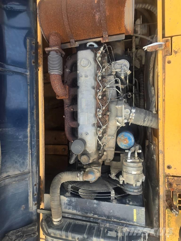 Hyundai Robex 2000W Колесни екскаватори