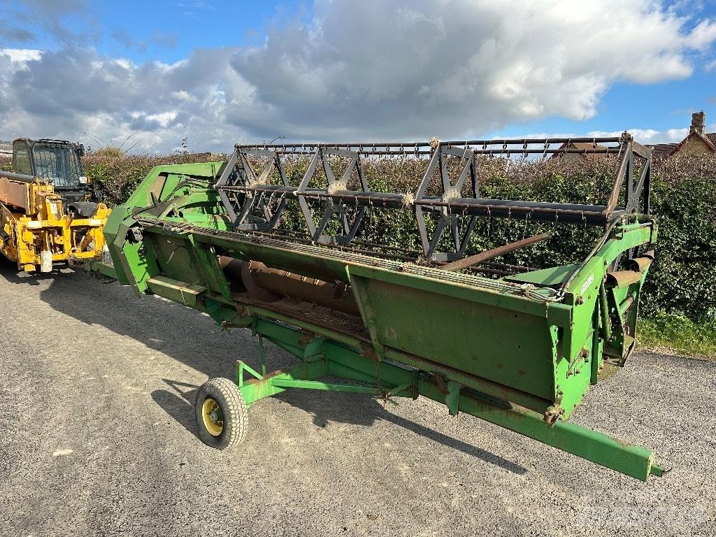 John Deere 1075 Комбайни