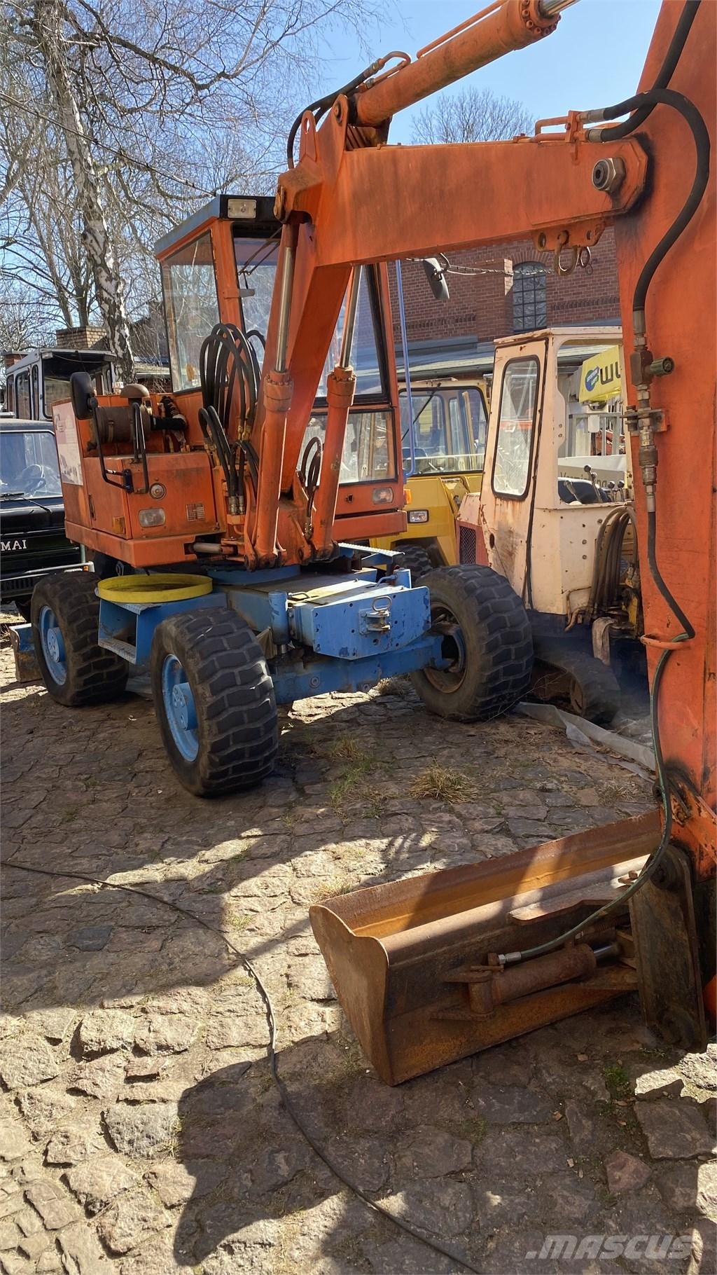 Zeppelin zm6 Колесни екскаватори