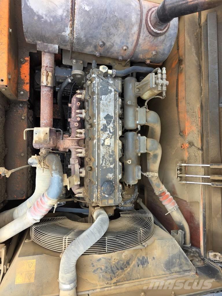Doosan DX 380 LC Верижен екскаватор