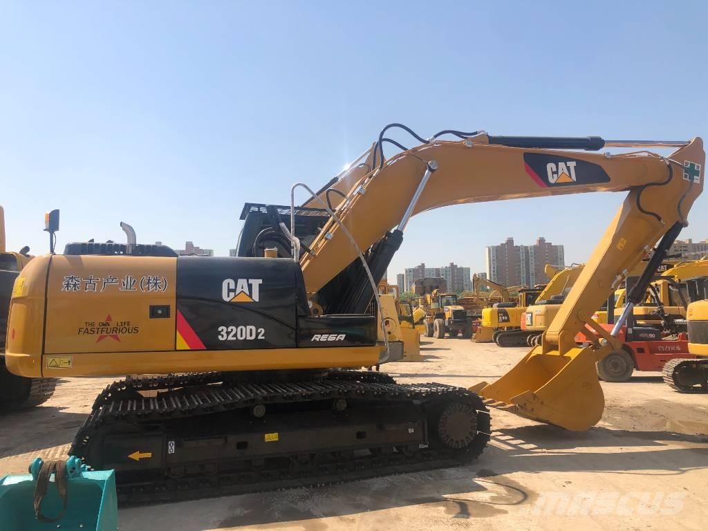 CAT 320D Верижен екскаватор