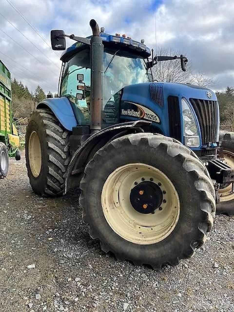 New Holland TG255 Трактори
