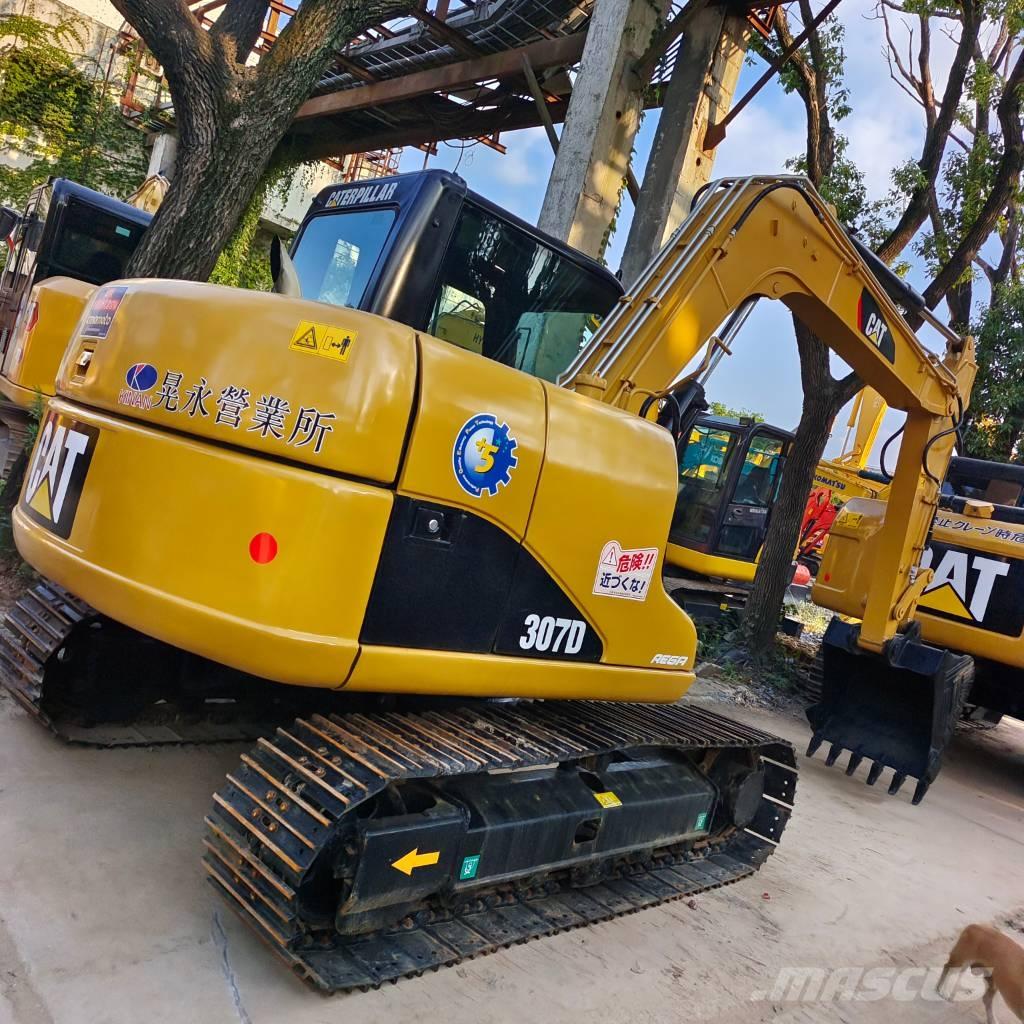 CAT 307 D Средни екскаватори 7т - 12т