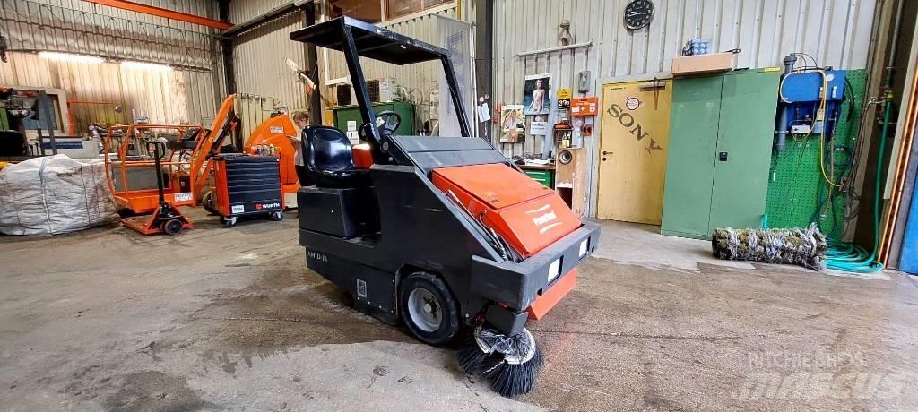 Powerboss SW6XKLPG Автоматични метачки с четки