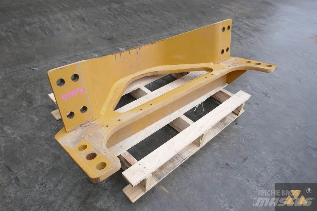 CAT 140M3 Drawbar Транспорт - Други