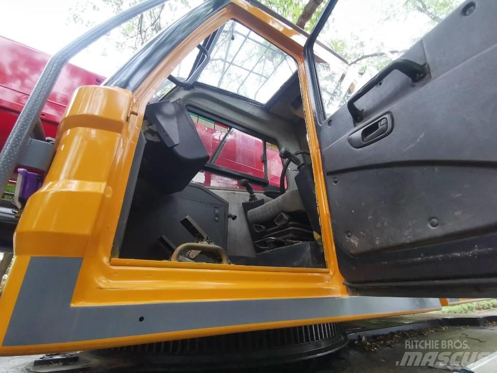 Sany STC 1250 Всъдеходни кранове
