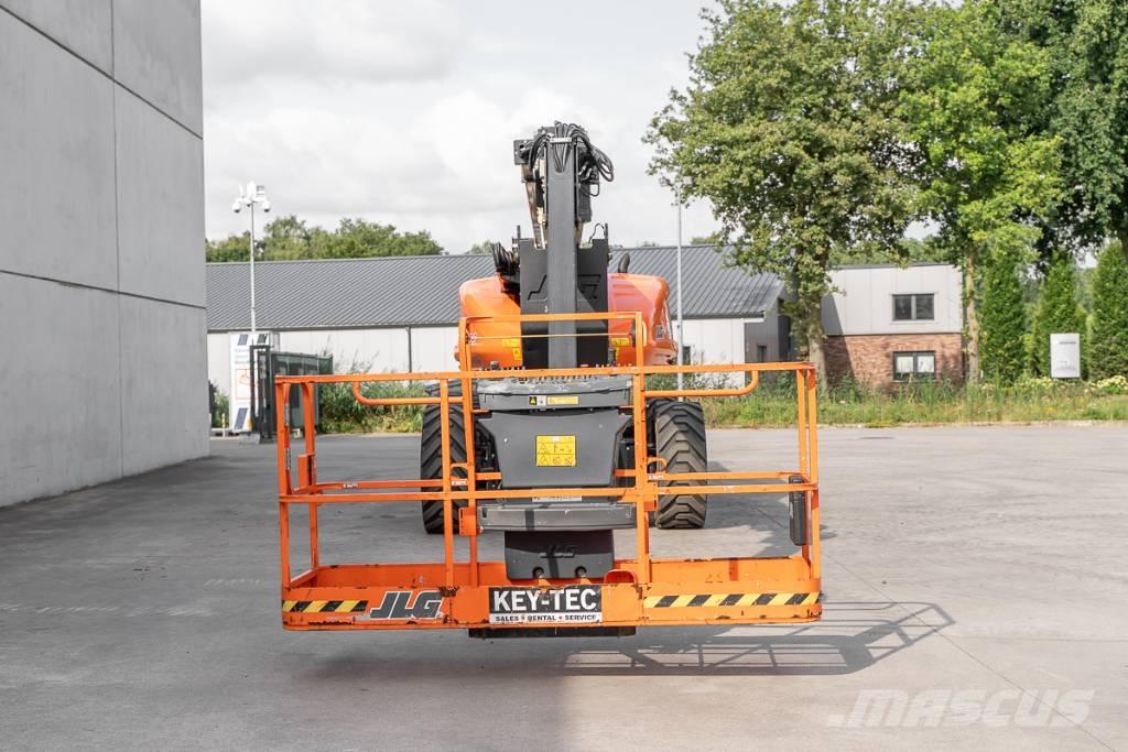 JLG 1250 AJP Телескопични повдигачи
