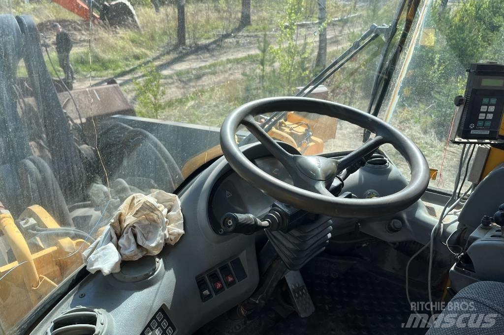 Volvo L 220 D Колесни товарачи