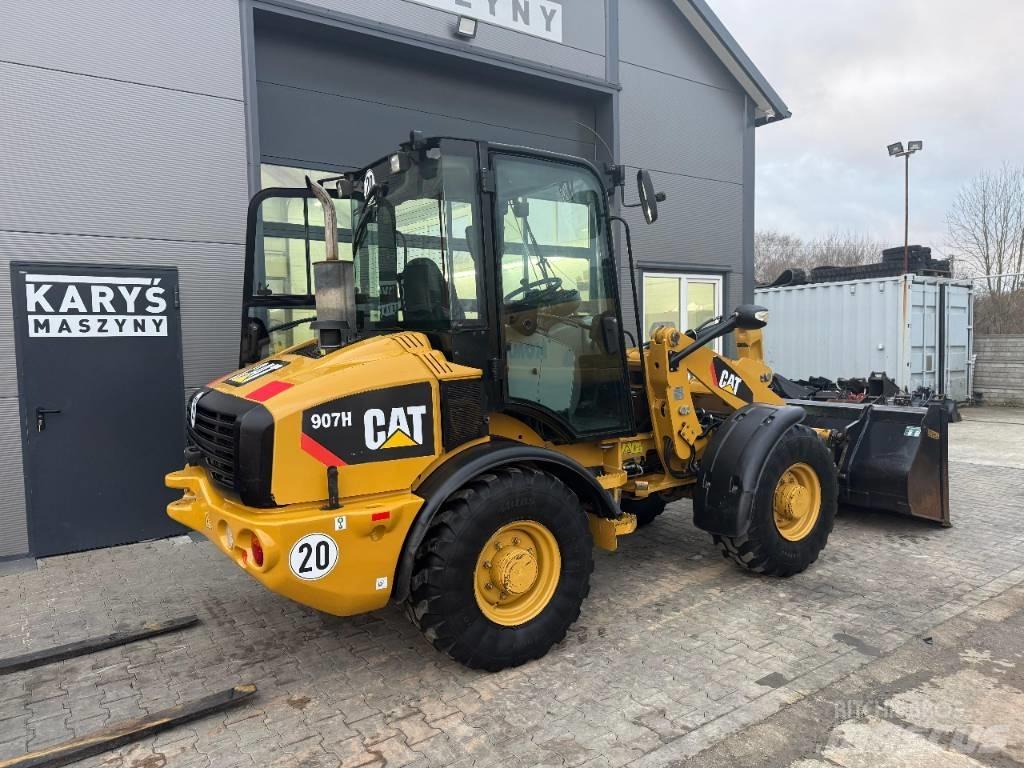 CAT 907 H Колесни товарачи