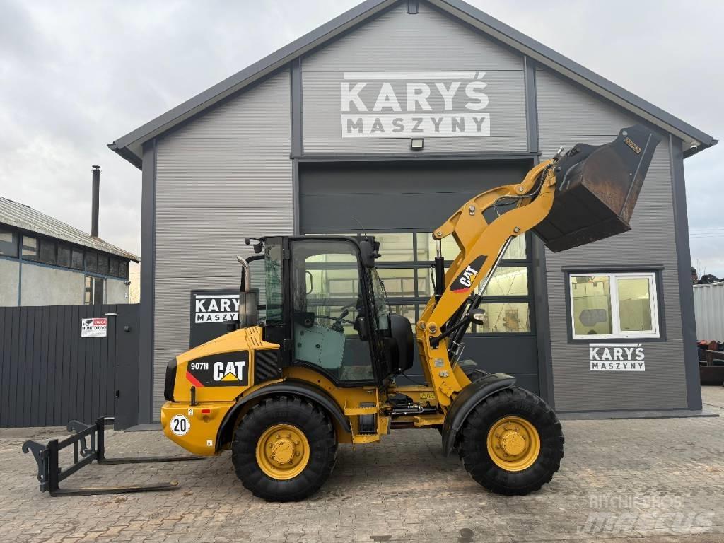 CAT 907 H Колесни товарачи