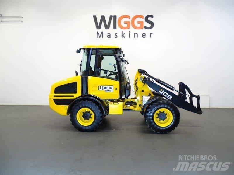 JCB 407 Колесни товарачи