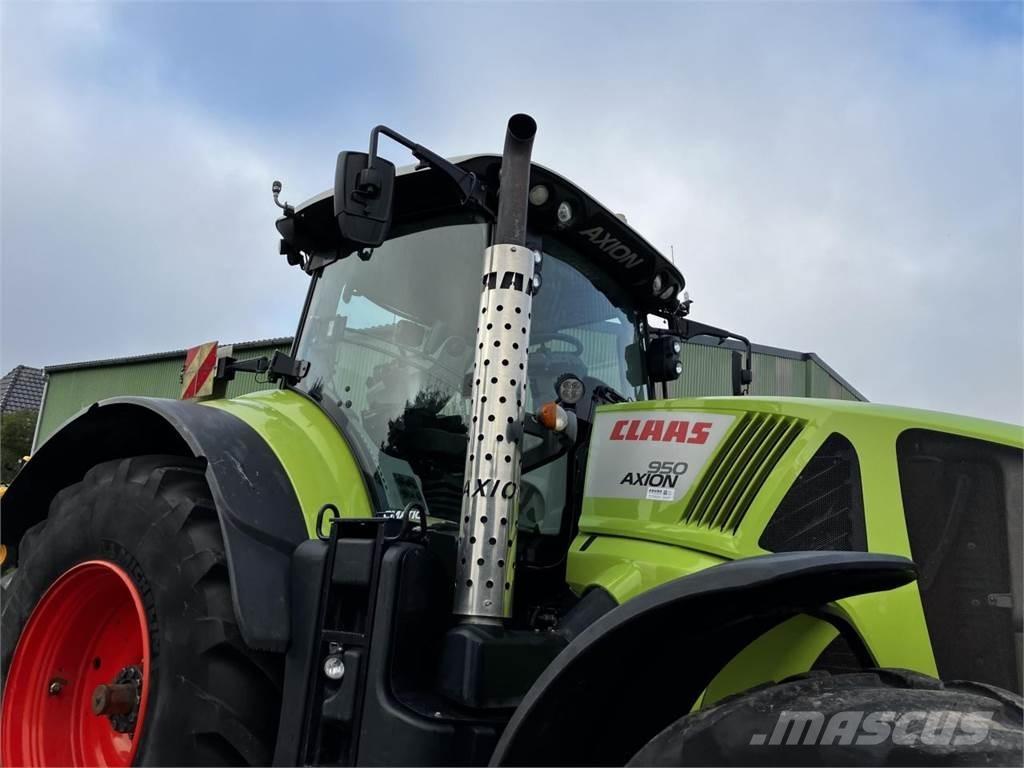 CLAAS Axion 950 Трактори