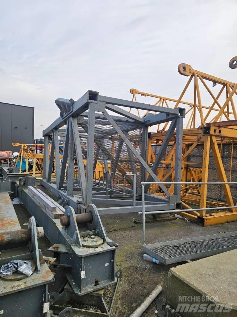 Liebherr 420 EC-H16 Мачтови кранове
