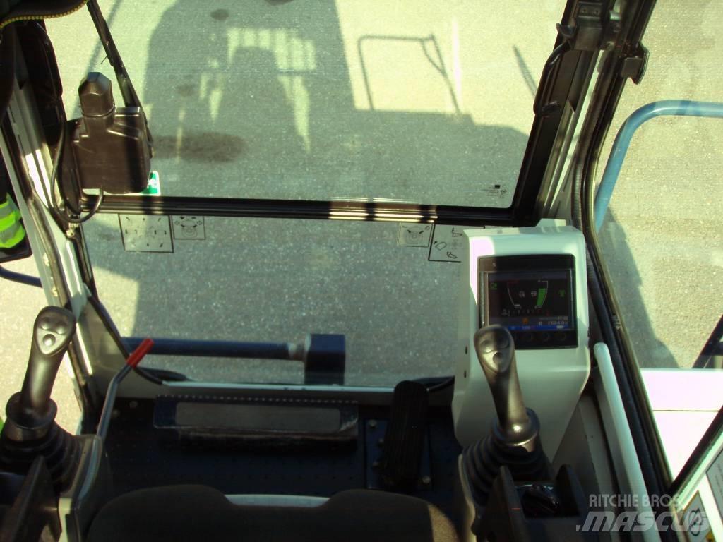 Takeuchi TCR 50 Верижни дъмпери