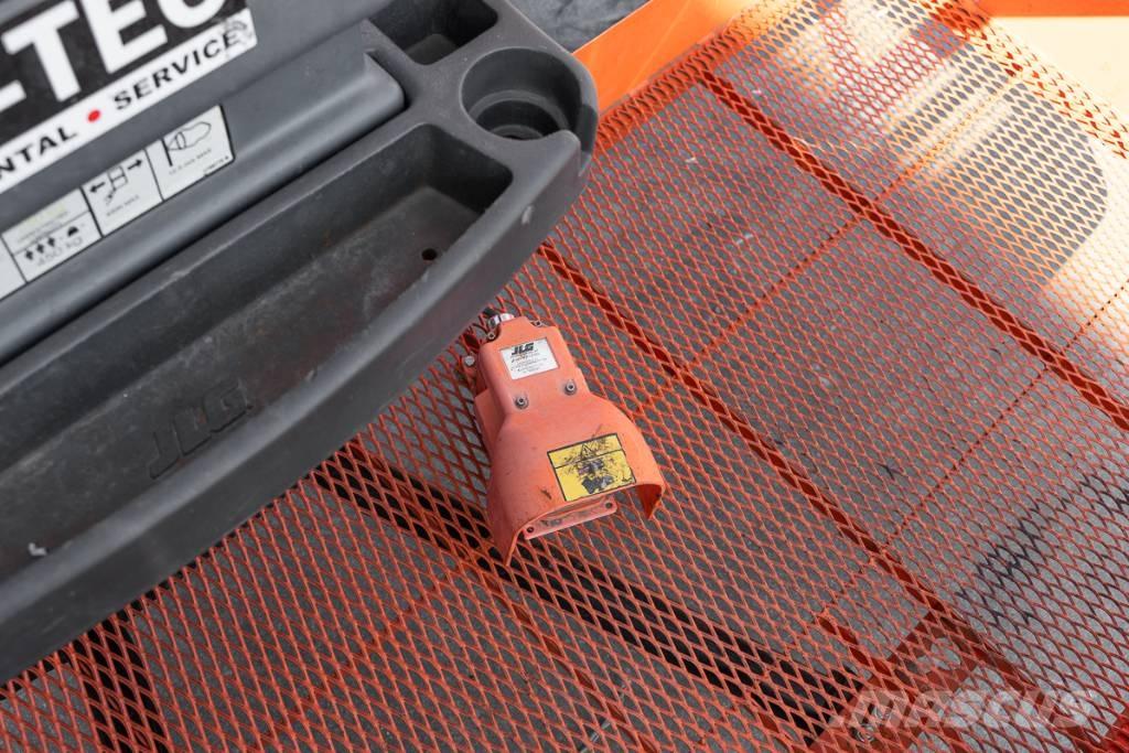 JLG 1350 SJP Телескопични повдигачи
