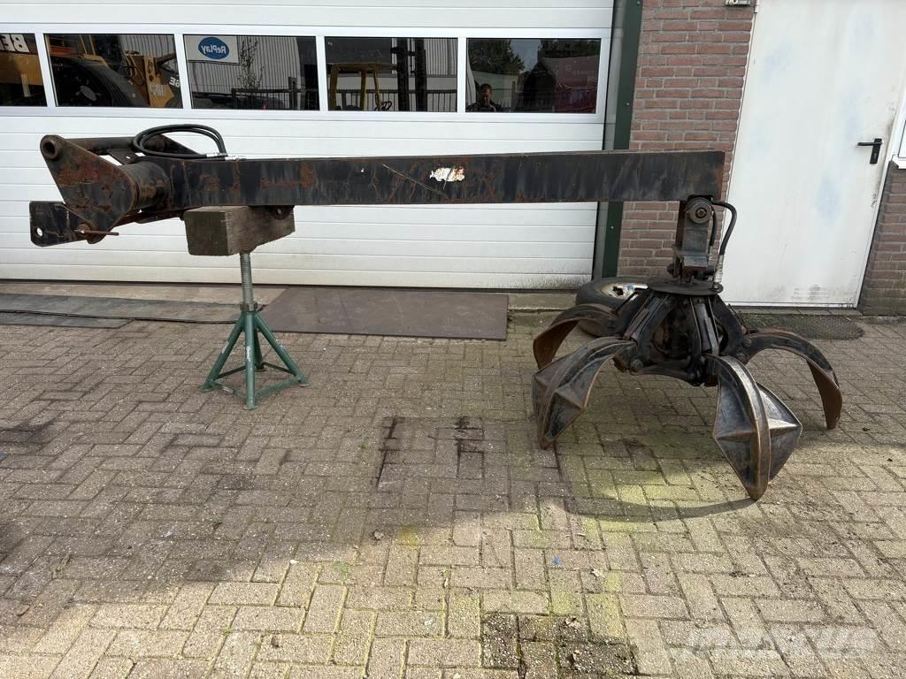 Manitou jip Телескопични товарачи